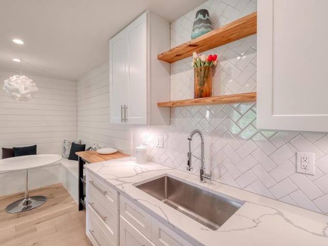 8210 Bent Tree Rd Unit #202