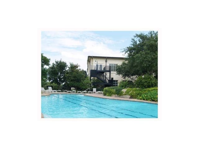 8212 Barton Club DR Unit #15-7