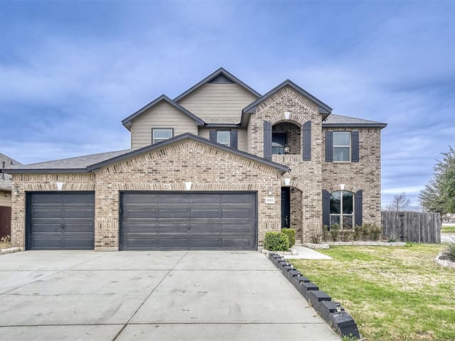 8212 Paola St