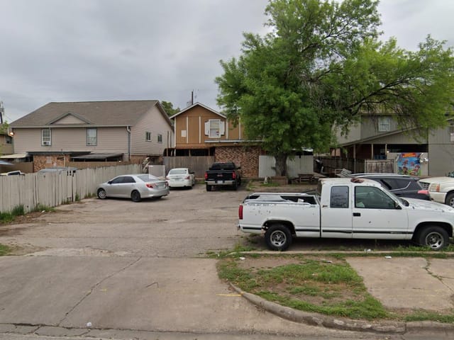 8213 Sam Rayburn Dr