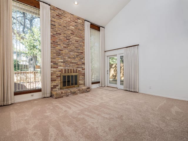 8216 Summer Side DR