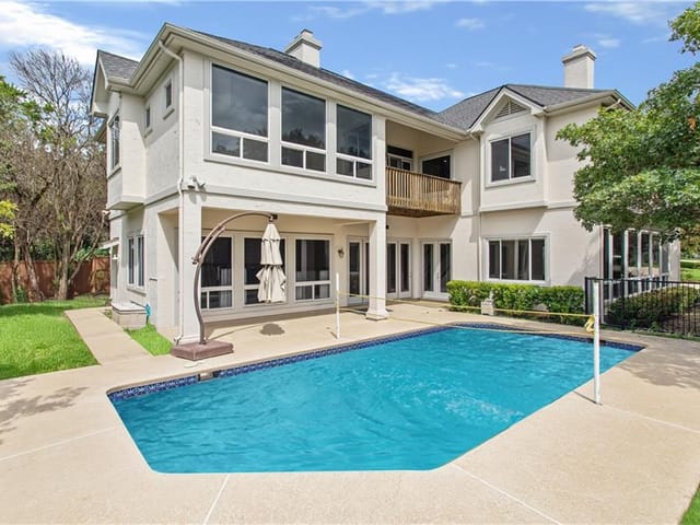 8216 Talbot LN