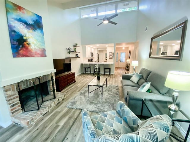 8218 Summer Place Dr