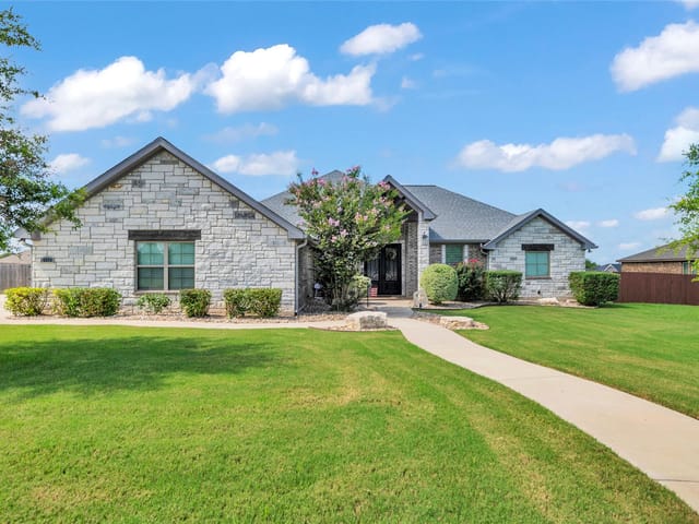 8219 Collins Creek Dr