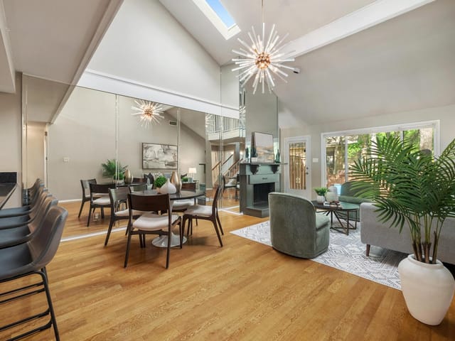8224 Summer Place Dr