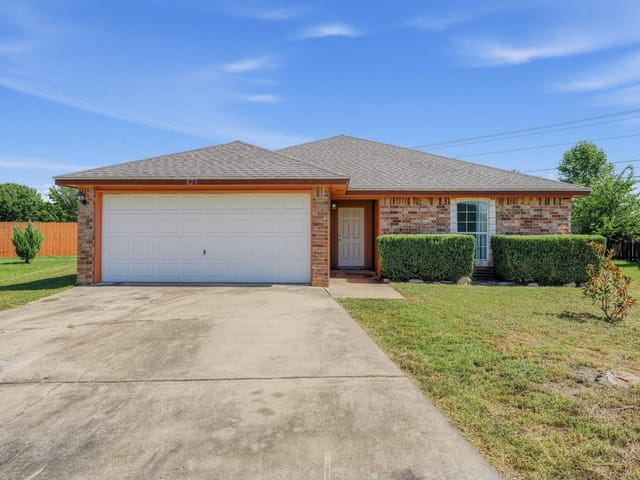 823 Ruby CT