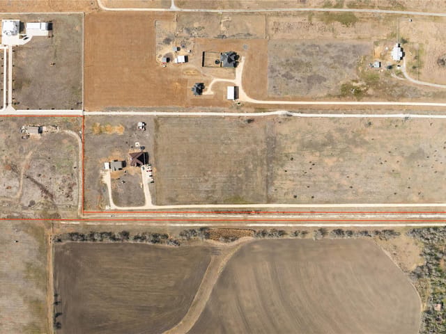 824 County Road 451