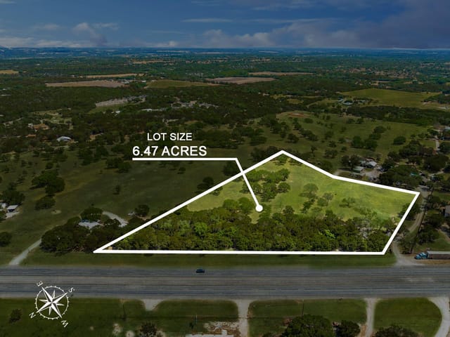 8270 E US Highway 190