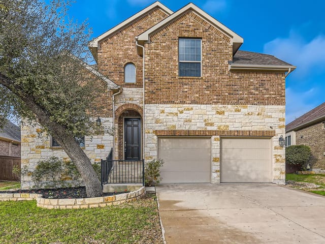 829 Catalina Ln