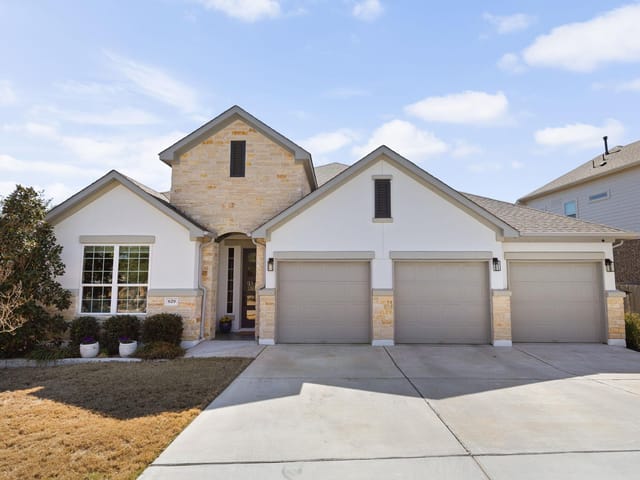 829 Pink Granite Blvd