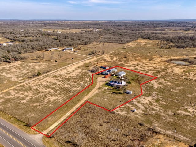 829 State Highway 21 Hwy W