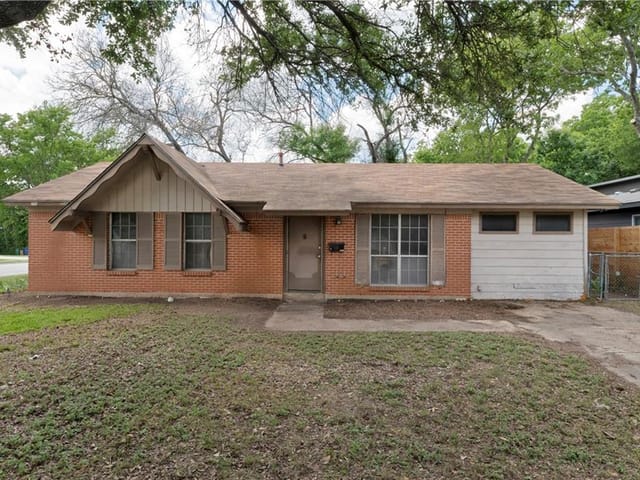 8300 Reeda Ln