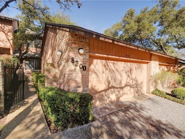 8300 Summer Place Dr