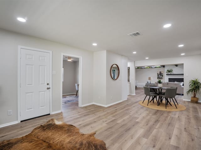 8303 Briarwood LN