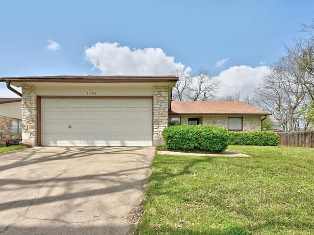 8304 Alabama Dr
