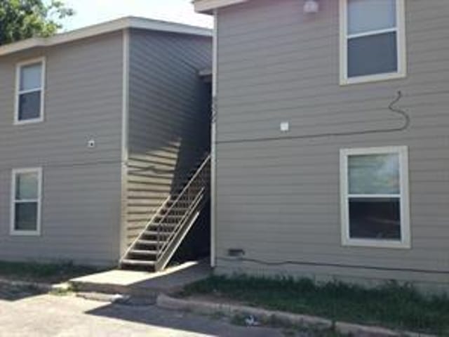 8305 Garcreek Cir