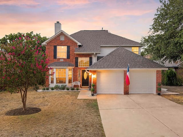 8305 Hillrock DR