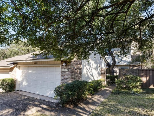 8305 Summer Place Dr