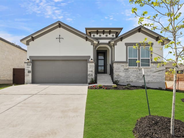 8308 Bouvreuil Dr