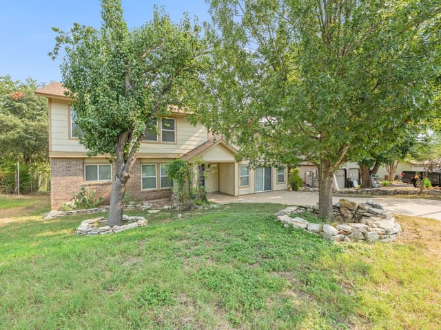 8308 Hanbridge LN