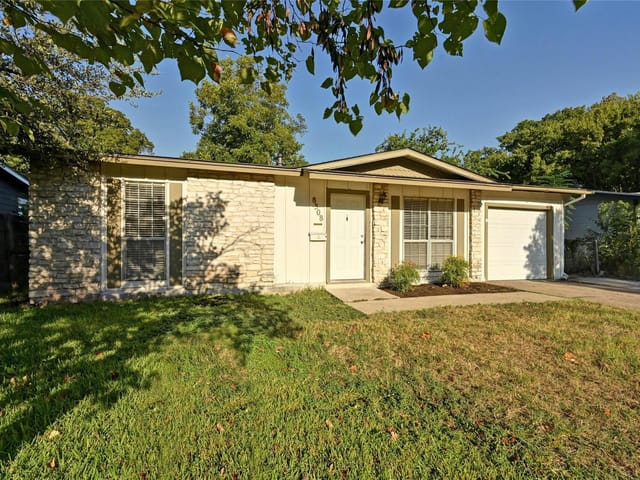 8308 Reeda Ln