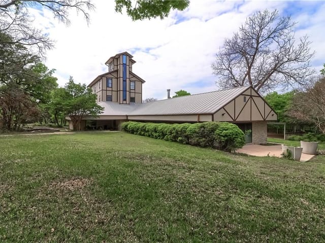 8310 CLIFFSAGE Ave