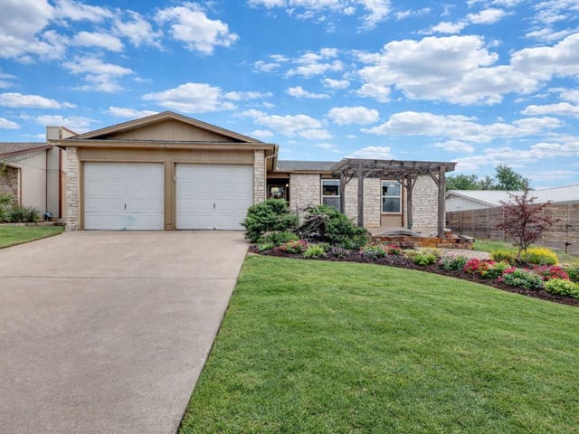 8314 Gallatin DR