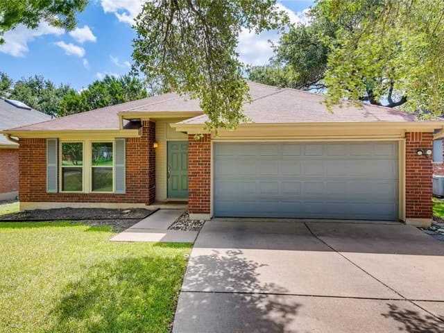 8315 Edgemoor Pl