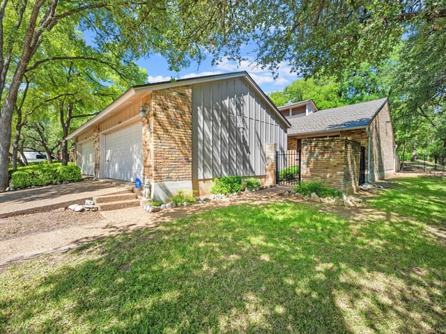 8318 Bent Tree RD