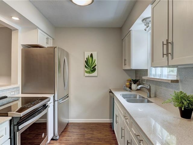 832 Banister Ln Unit #832