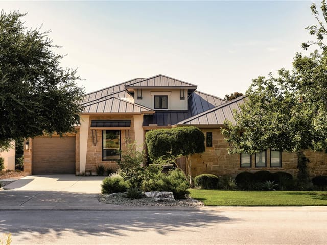 8320 Carranzo DR