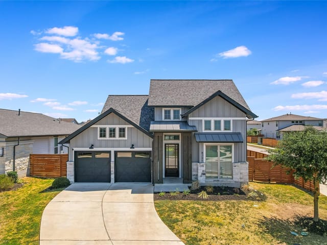 8321 Donnelley DR
