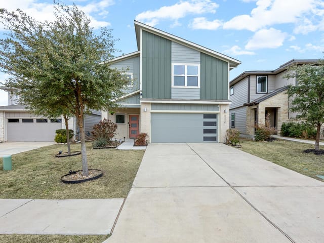 8324 Mimi LN