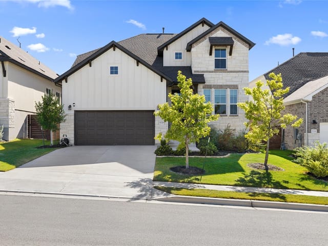 8328 Grenadier DR