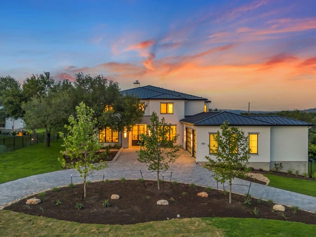 833 Cypress Grove Dr