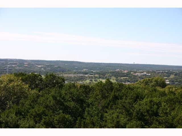833 Stonewall RDG