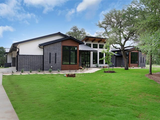 8341 Brewer Ln