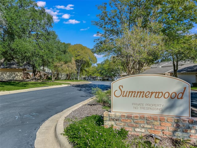 8346 Summerwood Dr
