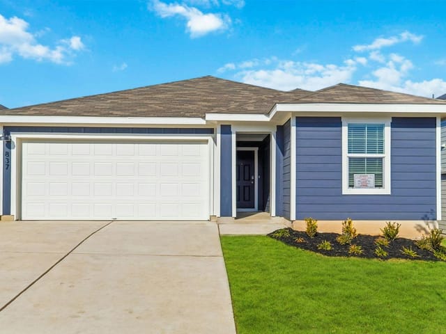 837 Arnold Loop