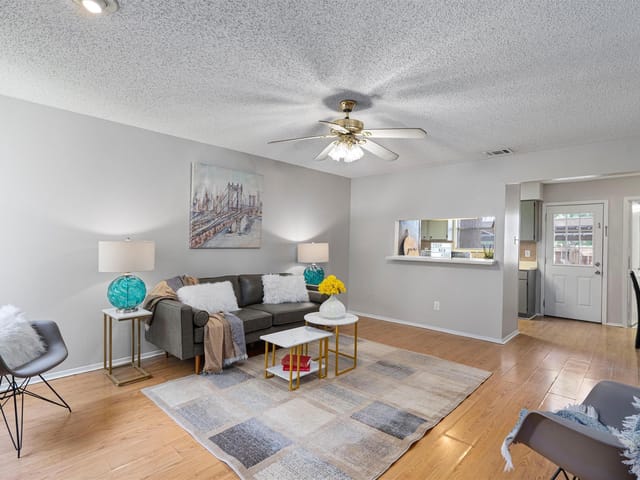 8400 Jamestown Dr Unit #116