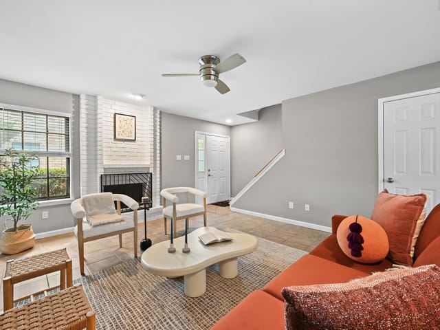 8400 Jamestown Dr Unit #332