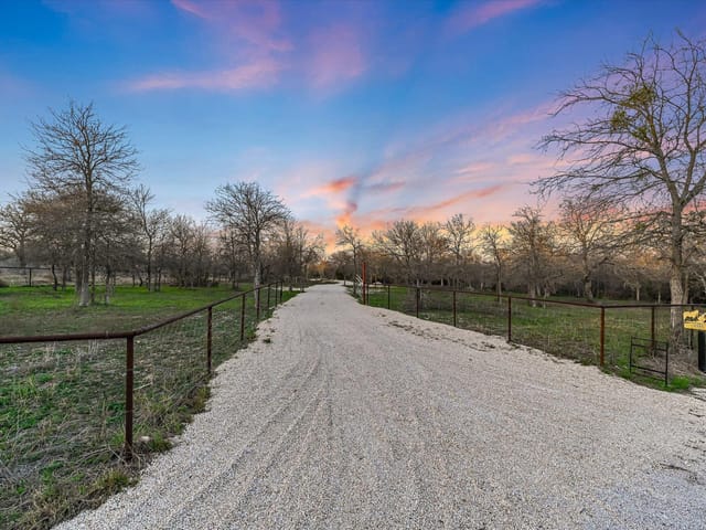 8400 Taylorsville Rd