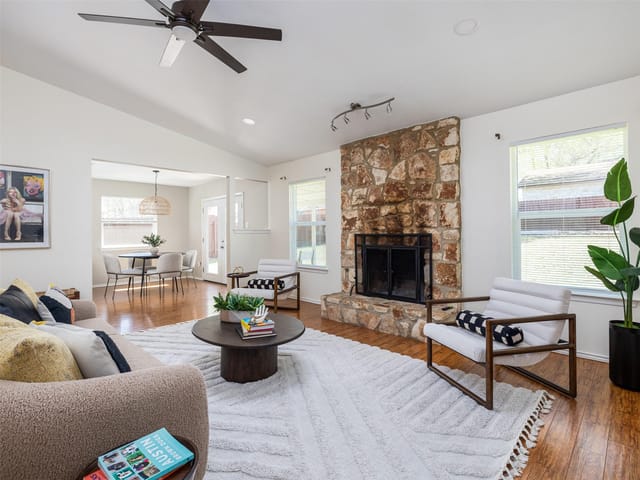 8402 Alabama DR