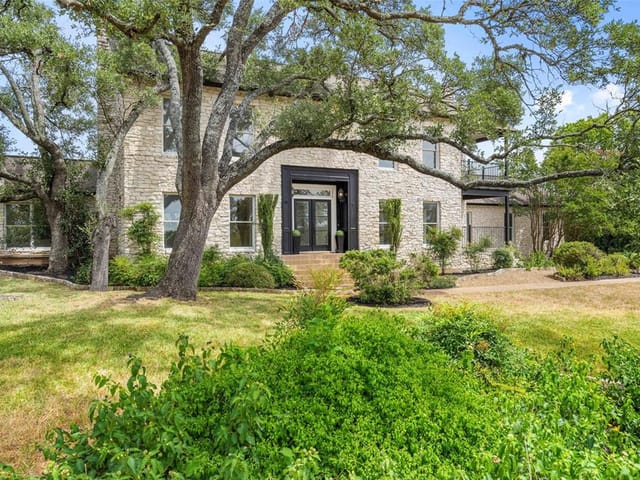 8404 Bell Mountain Dr