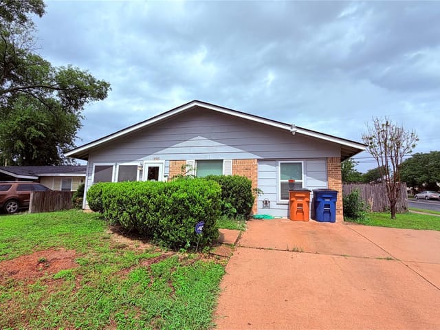 8404 Maine DR