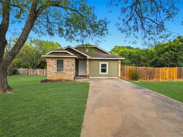 8405 Cockney DR