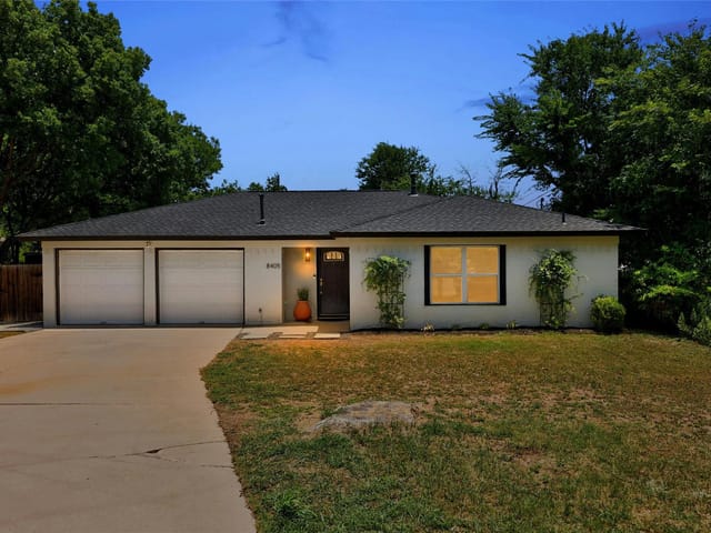 8405 Leesburg Cir