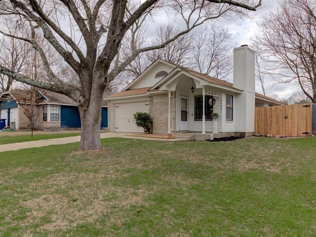 8406 Cockney Dr