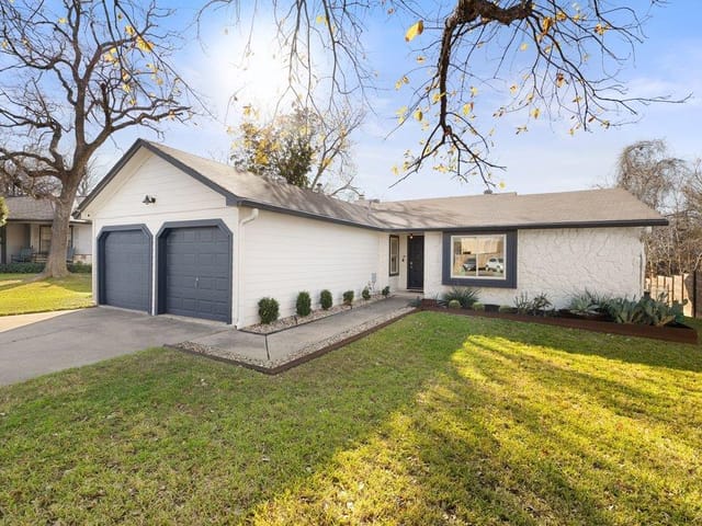 8406 Hornet DR