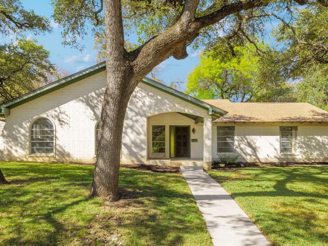 8406 Shenandoah DR